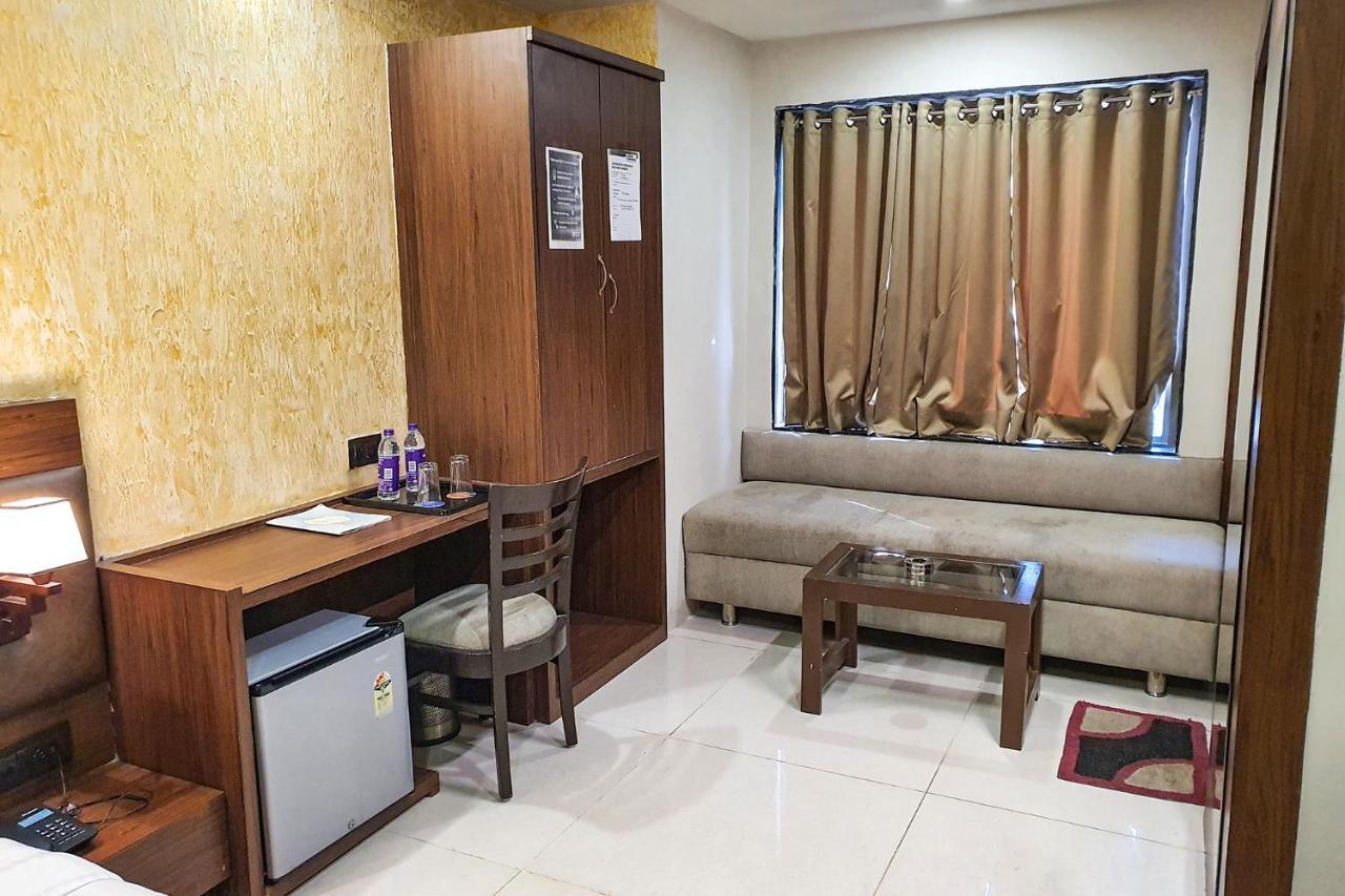 Fabhotel La Pearl Bhopal Bagian luar foto