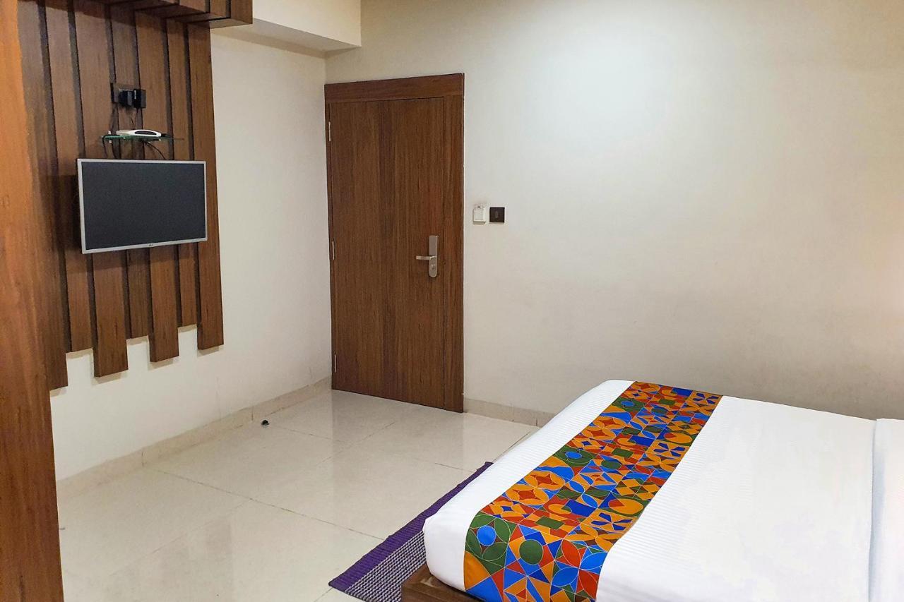 Fabhotel La Pearl Bhopal Bagian luar foto
