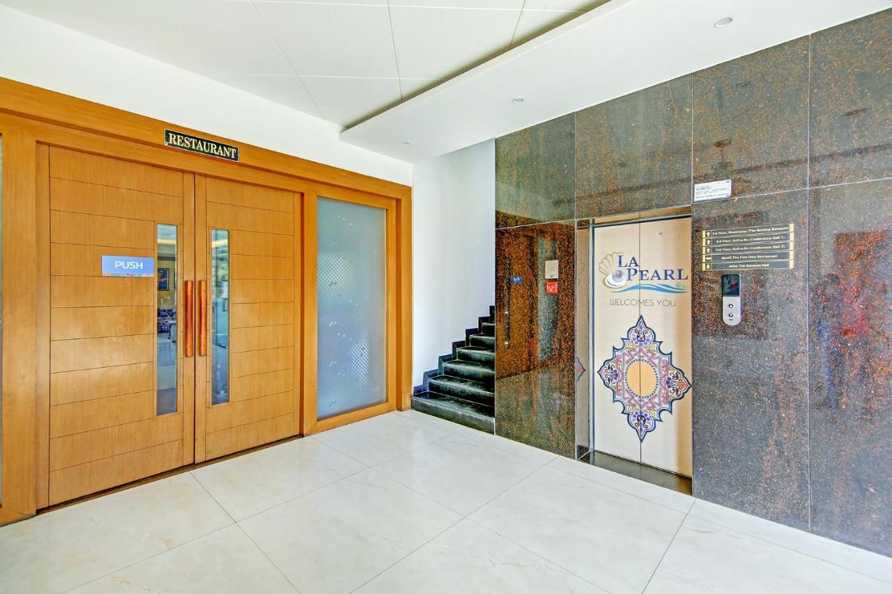 Fabhotel La Pearl Bhopal Bagian luar foto