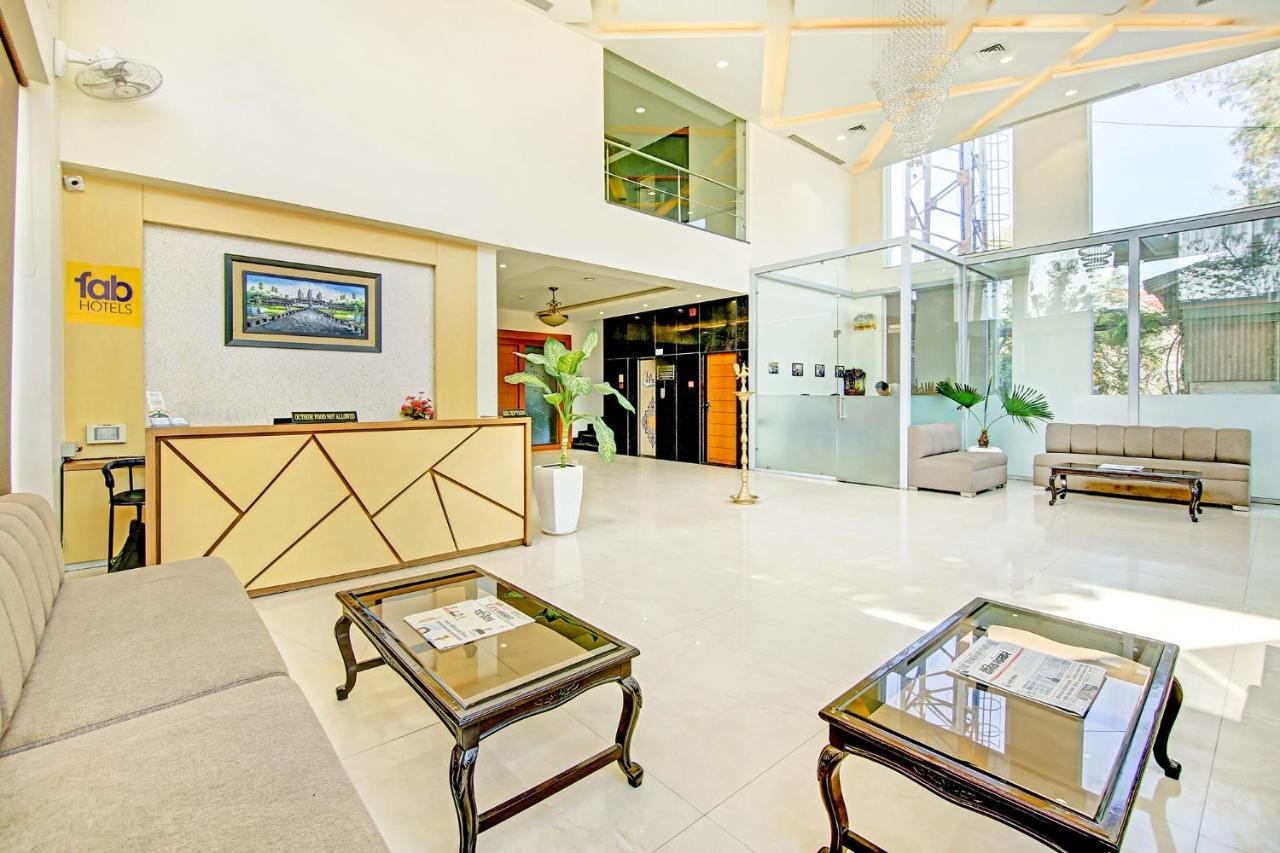 Fabhotel La Pearl Bhopal Bagian luar foto