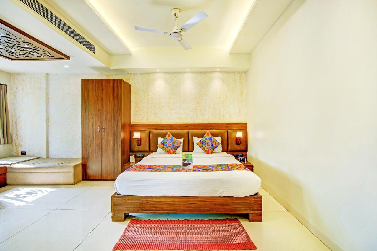 Fabhotel La Pearl Bhopal Bagian luar foto
