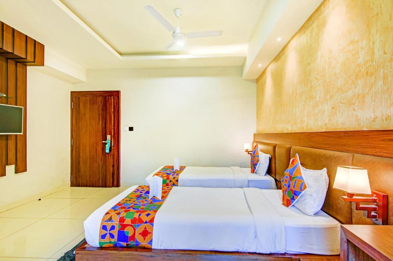 Fabhotel La Pearl Bhopal Bagian luar foto