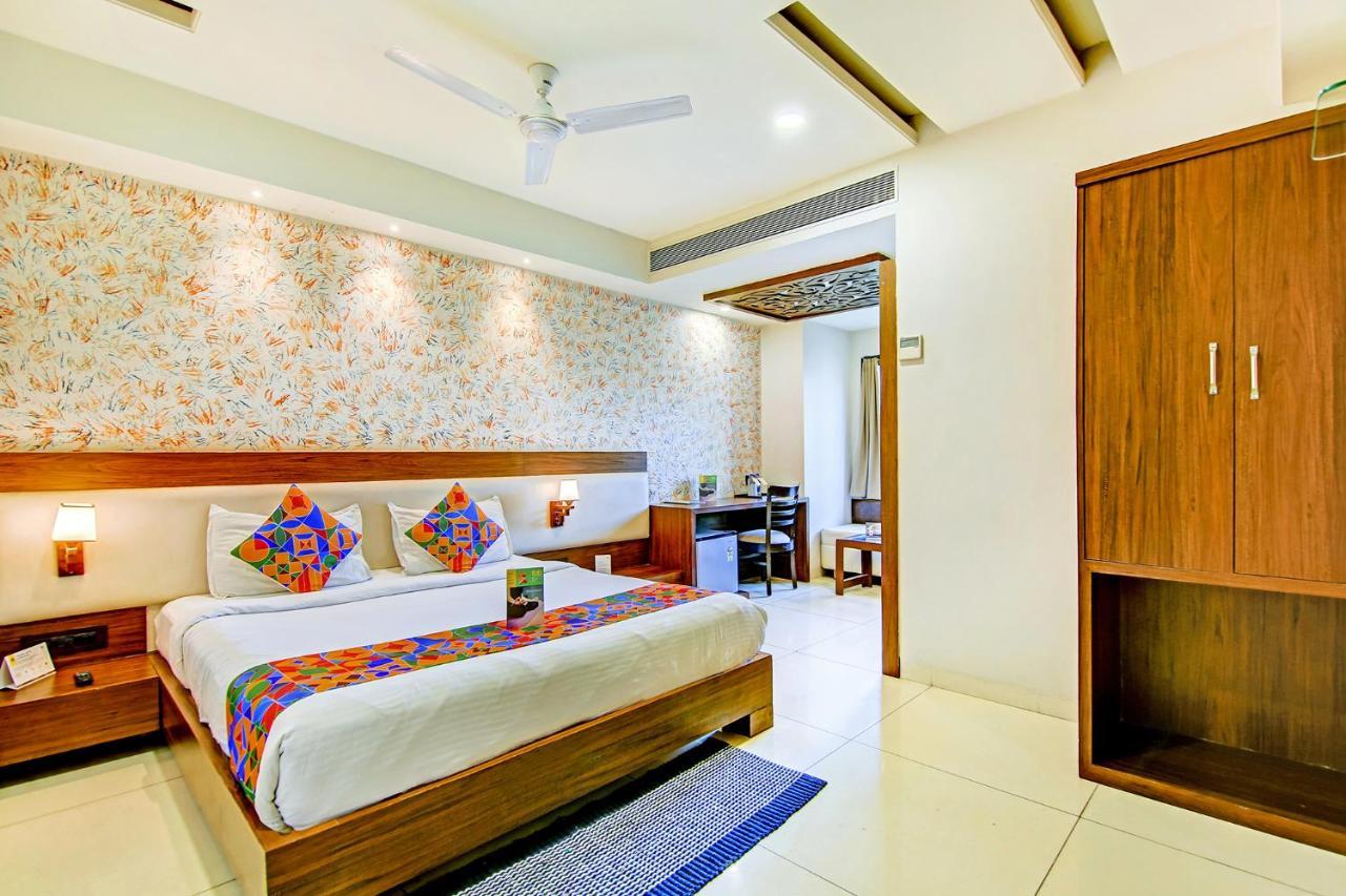 Fabhotel La Pearl Bhopal Bagian luar foto