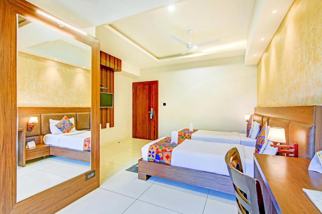 Fabhotel La Pearl Bhopal Bagian luar foto