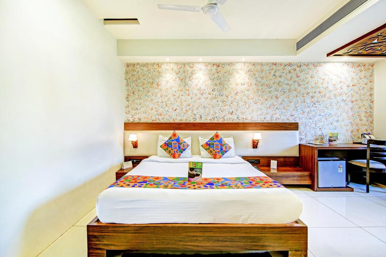 Fabhotel La Pearl Bhopal Bagian luar foto